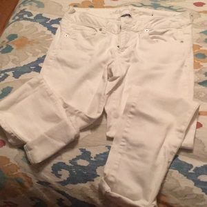 American eagle white jeans